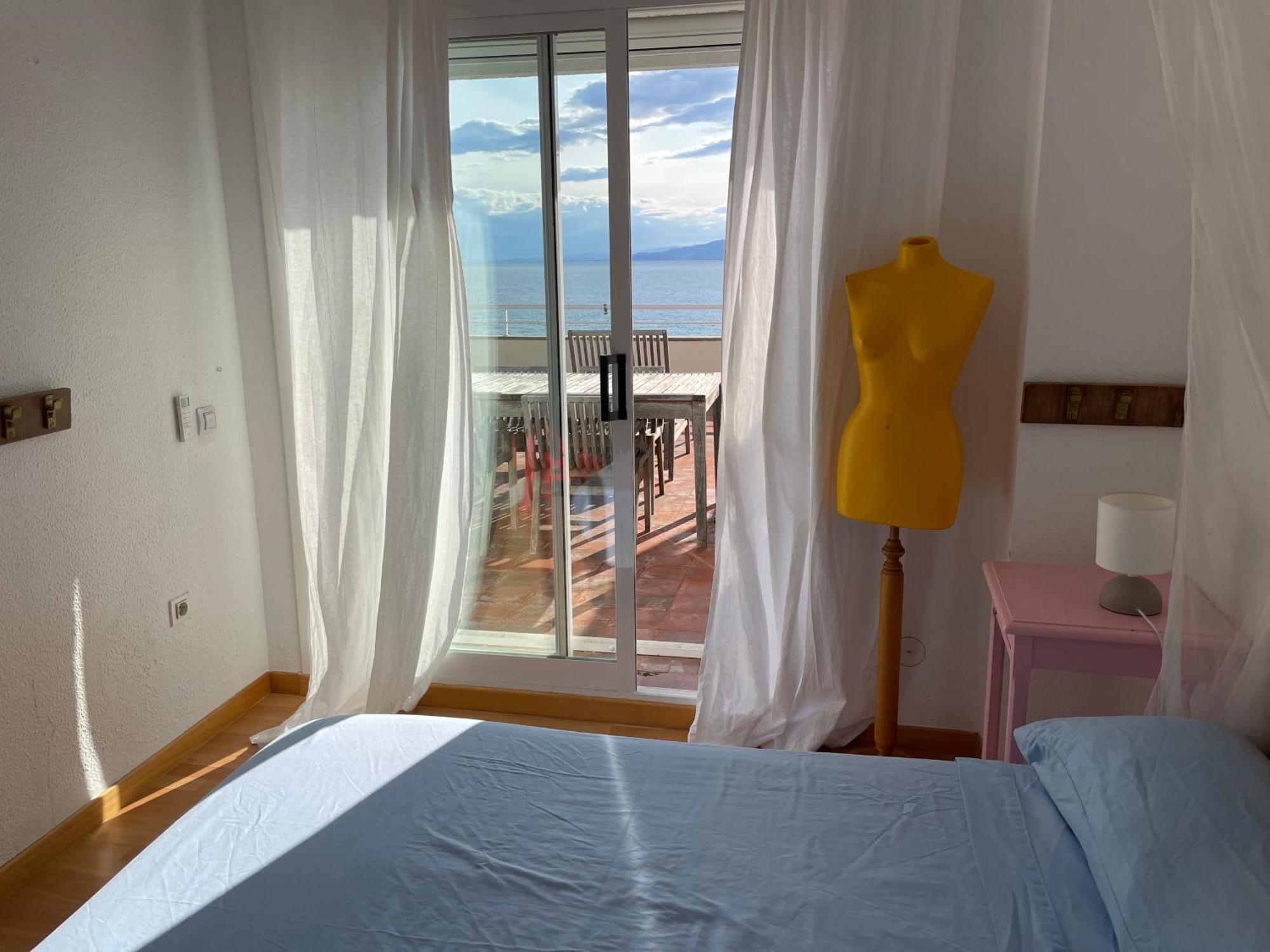 Apartamento Rits Beachfront Salou Exteriör bild